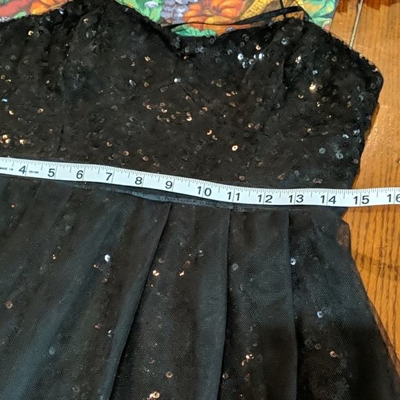 Black sequen homecoming dress & bag - Picture 5 of 16